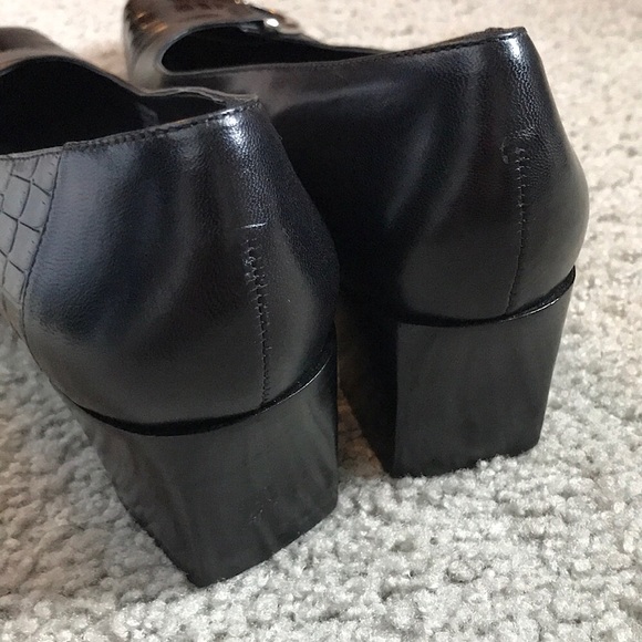 Etienne Aigner Reptile Embossed Black Patent Leather Block Heels, 8.5 N - Picture 6 of 10